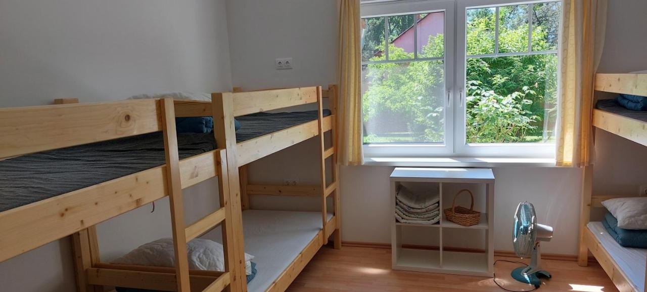 Hostel Zamárdi Esterno foto